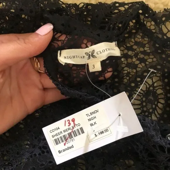 Nightcap sheer merletto lace top - Picture 5 of 5